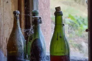 Alte Ölflaschen, Ölziehen